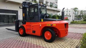 13,5 tonnellate di carrelli elevatori ad alte prestazioni