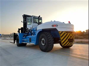 Carrello elevatore 50T per il trasporto di lastre di alluminio