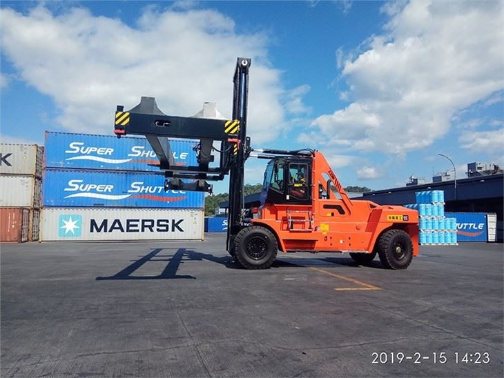 SOCMA 30t Forklift With Container Spreader